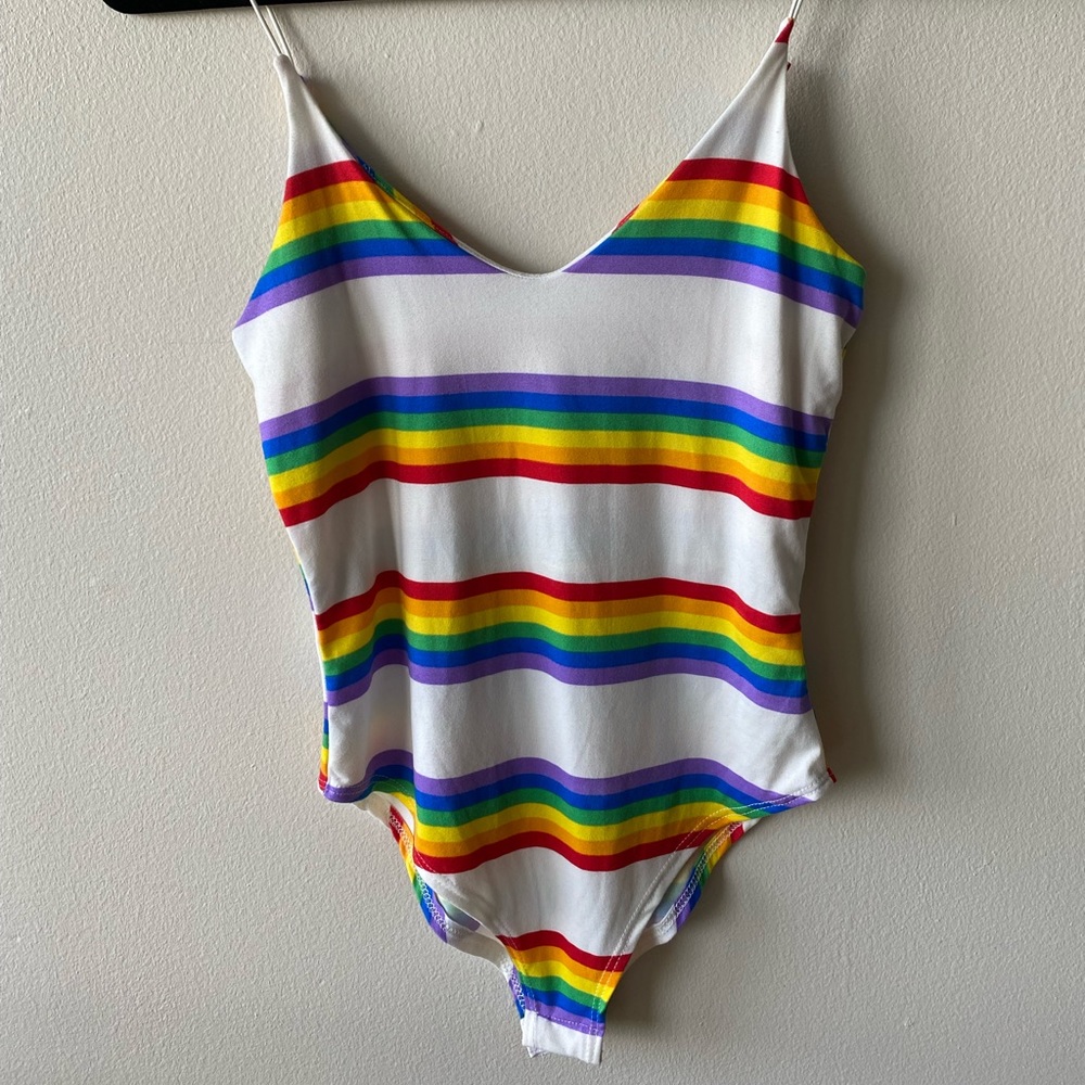 *NWOT* Rainbow Print Bodysuit
